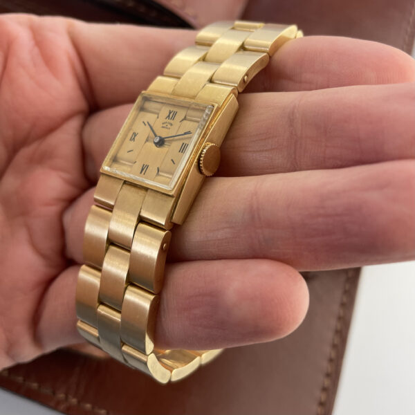 Van Cleef et Arpels Mysterious Hours - Image 2