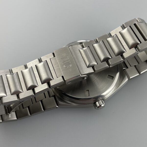 The 1989 IWC ingenieur - Image 6