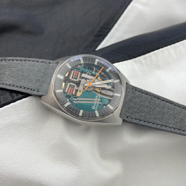 Bulova Accutron Space view - Image 7